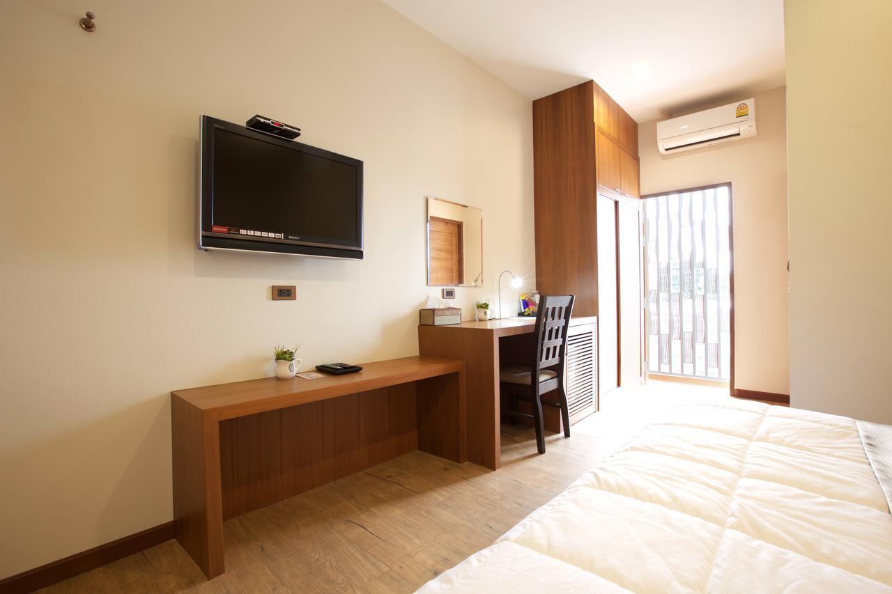 Hotel 777 Food & Bed Chiang Rai Exterior foto